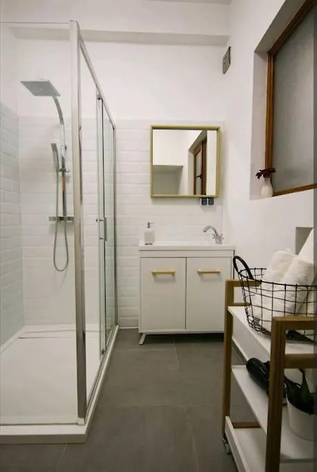 University Square - Old Town Bucharest Apartment